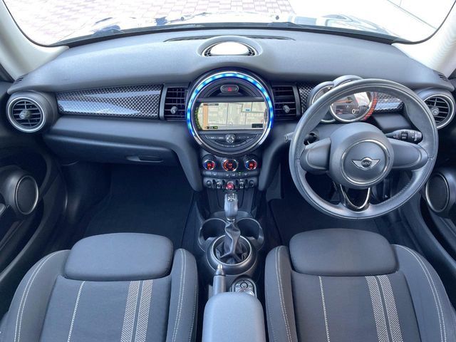 BMW MINI COOPER S 2014 Image 31