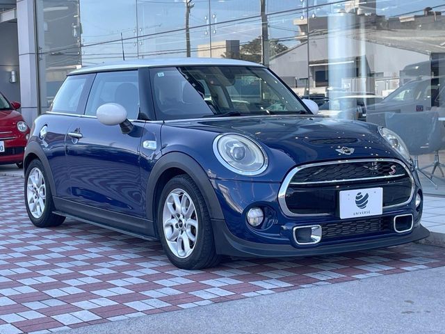 BMW MINI COOPER S 2014 Image 31