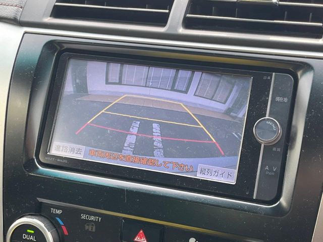 TOYOTA CAMRY HYBRID 2012 Image 31