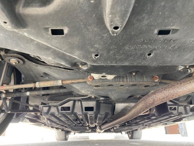 TOYOTA CAMRY HYBRID 2012 Image 31