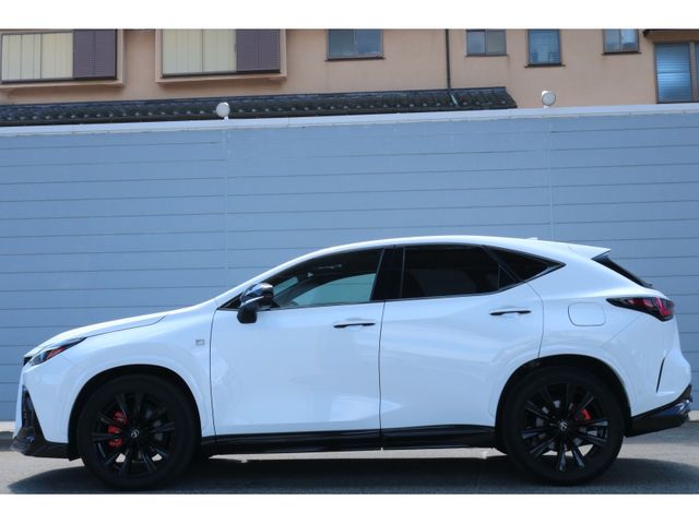 TOYOTA LEXUS NX350H 2023 Image 31