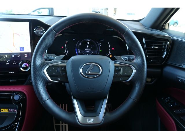 TOYOTA LEXUS NX350H 2023 Image 31