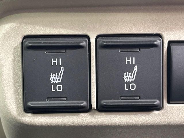 TOYOTA SIENTA HYBRID 2025 Image 31