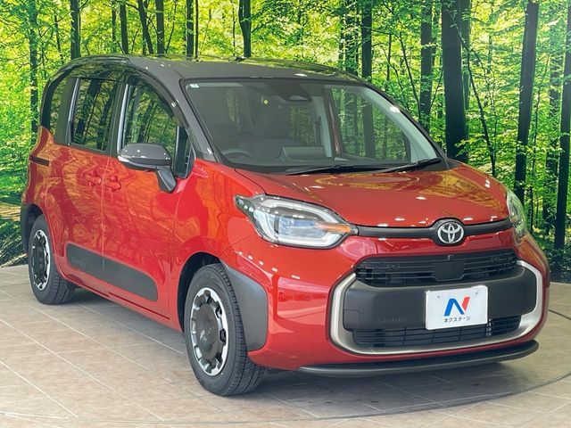 TOYOTA SIENTA HYBRID 2025 Image 31