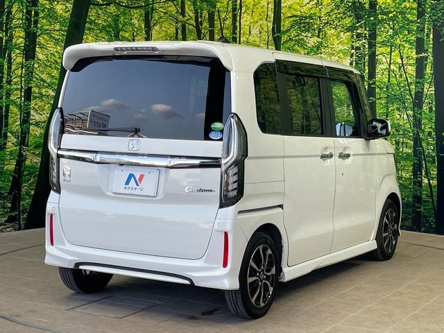HONDA N BOX 2019 Image 31