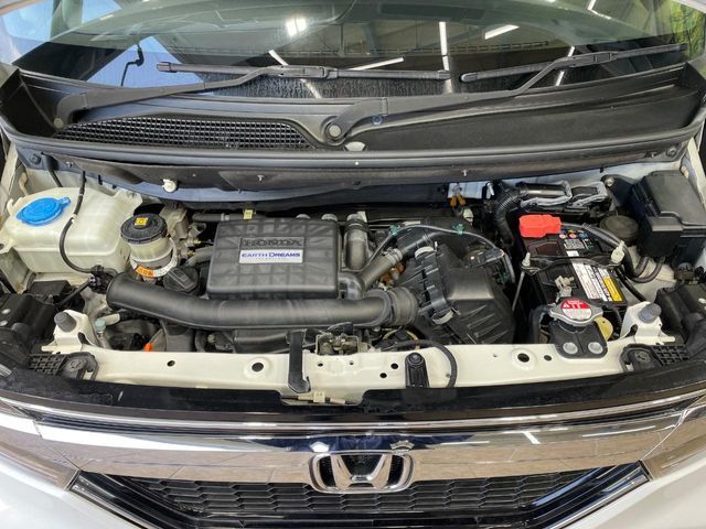 HONDA N BOX 2019 Image 31