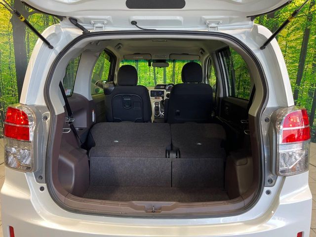 TOYOTA SPADE 2018 Image 31