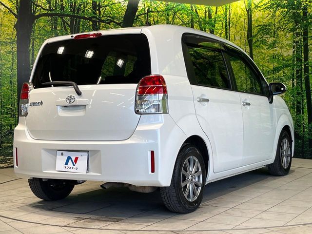 TOYOTA SPADE 2018 Image 31