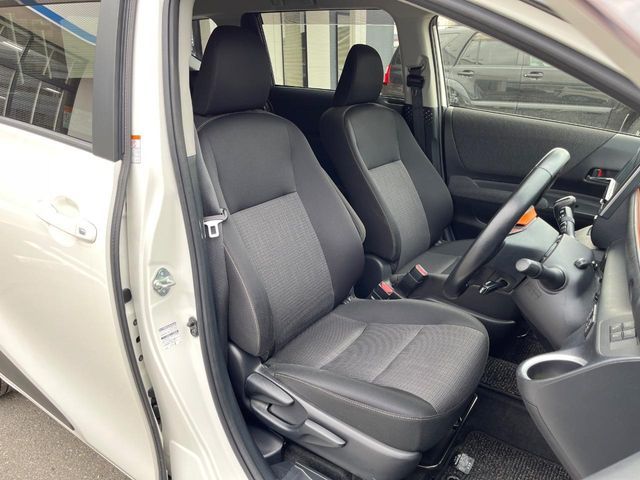 TOYOTA SIENTA HYBRID 2020 Image 31