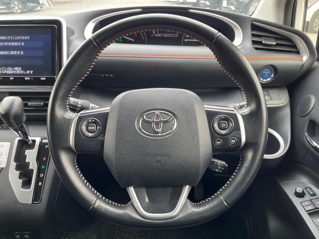 TOYOTA SIENTA HYBRID 2020 Image 31