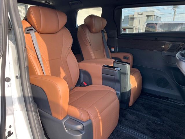 TOYOTA VELLFIRE  HYBRID 2024 Image 31