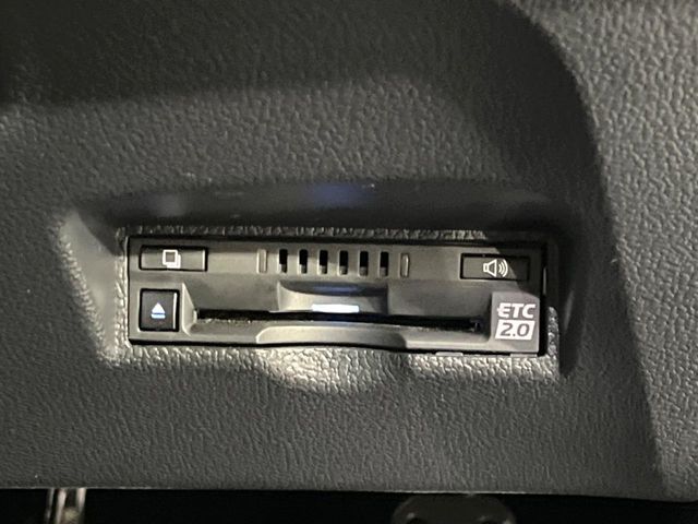 TOYOTA PRIUS 2021 Image 31