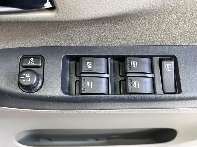 DAIHATSU MIRA E:S 2012 Image 31