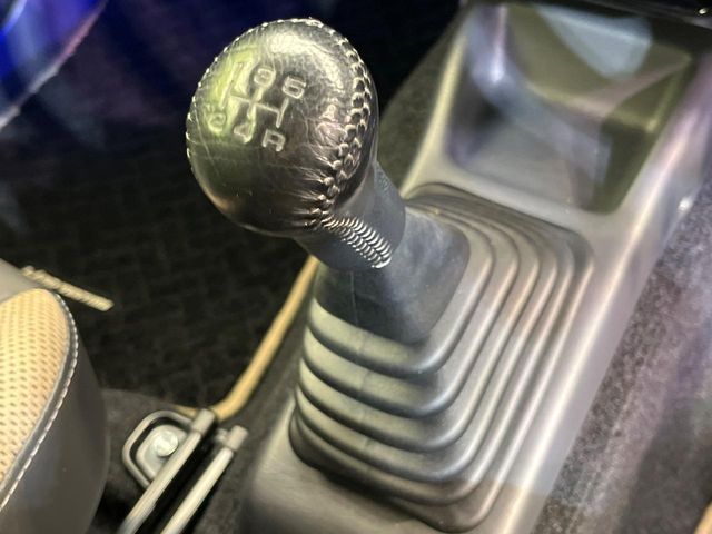 SUZUKI JIMNY 4WD 2017 Image 31