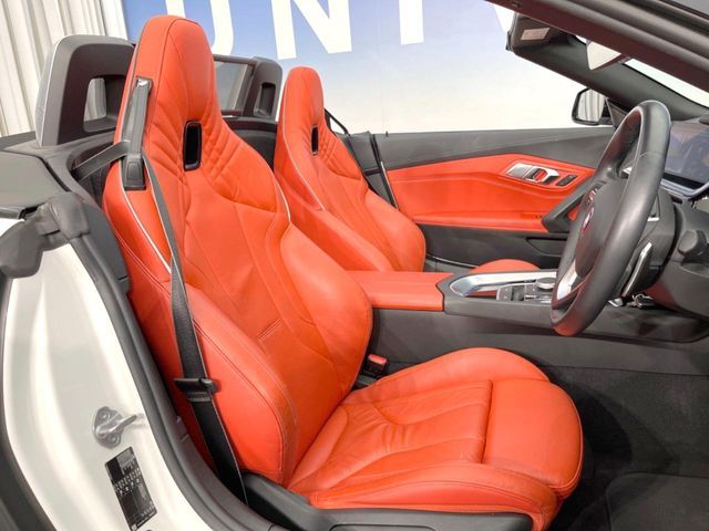 BMW Z4 2019 Image 31