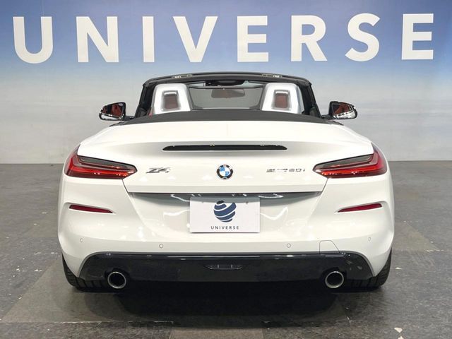 BMW Z4 2019 Image 31