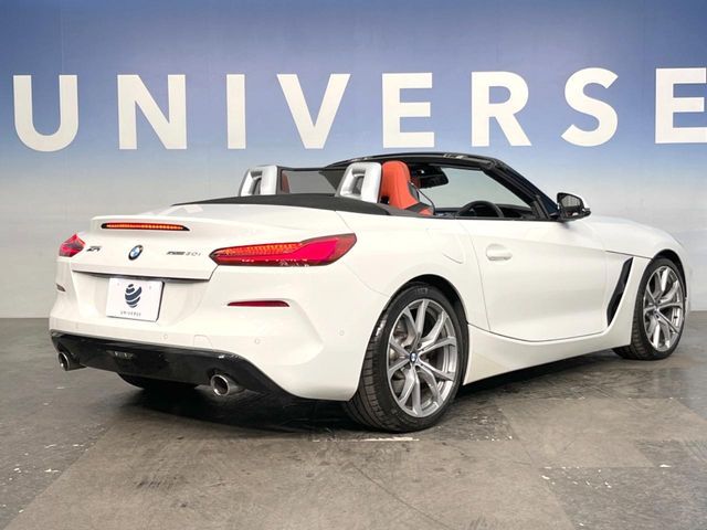 BMW Z4 2019 Image 31