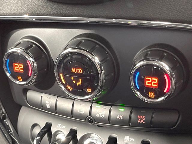 BMW MINI COOPER D CL 2017 Image 31