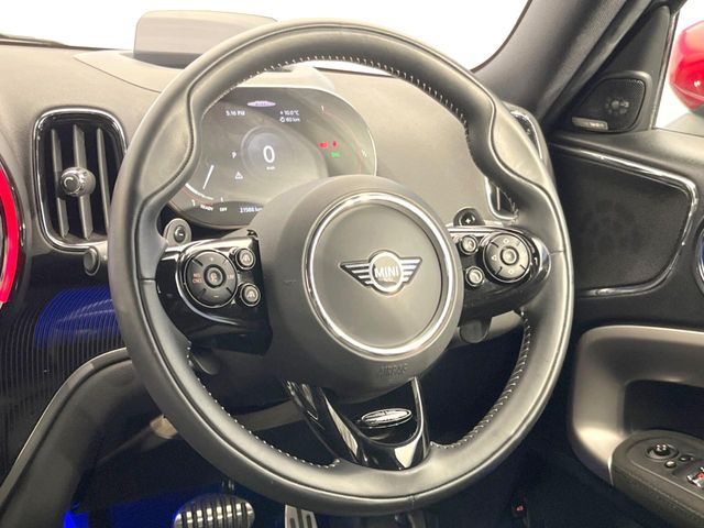 BMW MINI CROSSOVER 2020 Image 31