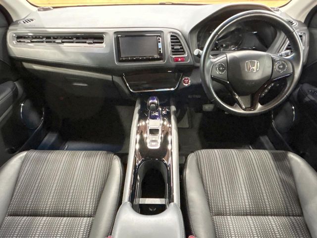 HONDA VEZEL HYBRID 2015 Image 31