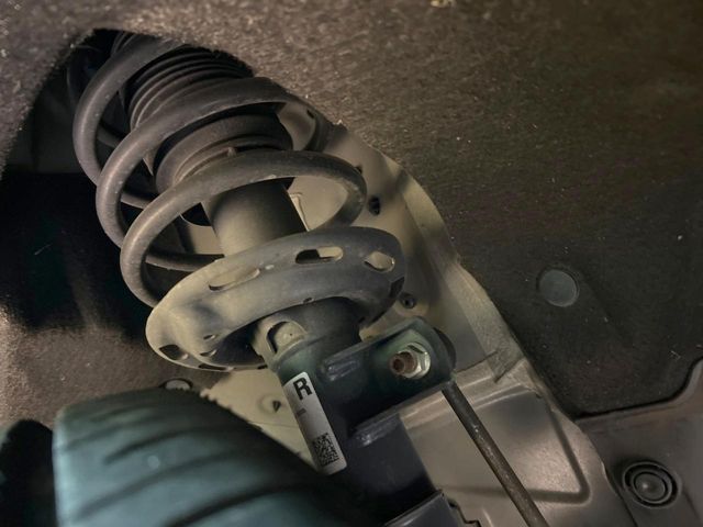 HONDA VEZEL HYBRID 2015 Image 31