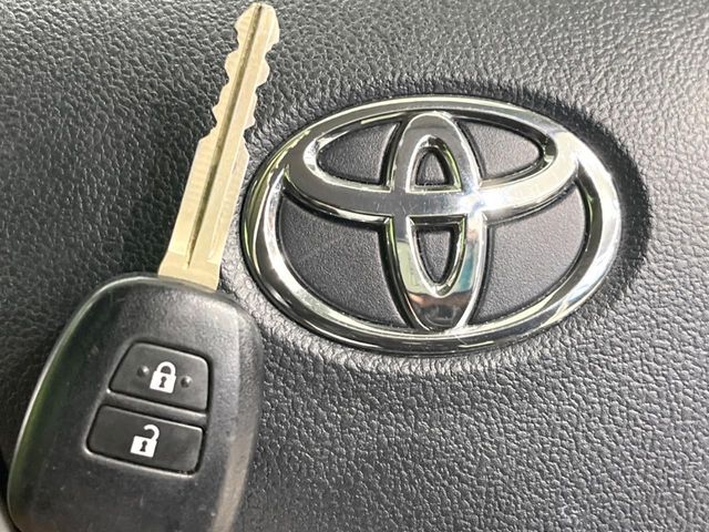 TOYOTA AQUA 2016 Image 31