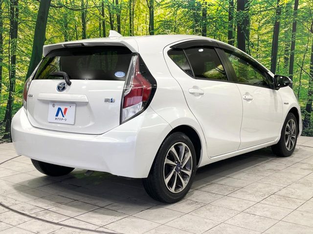 TOYOTA AQUA 2016 Image 31