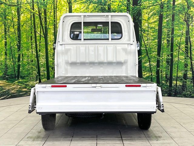 DAIHATSU HIJET TRUCK 4WD 2017 Image 31