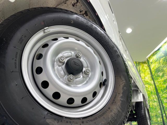 DAIHATSU HIJET TRUCK 4WD 2017 Image 31