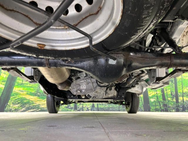 DAIHATSU HIJET TRUCK 4WD 2017 Image 31