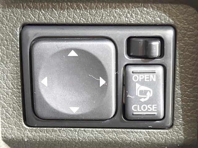 NISSAN CUBE 2015 Image 31