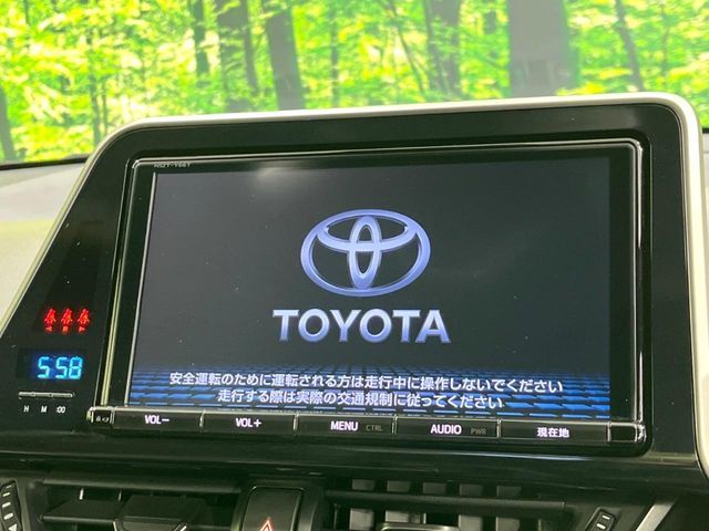 TOYOTA C-HR 2018 Image 31