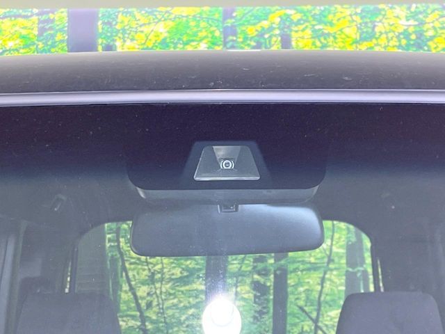 HONDA N BOX CUSTOM 2018 Image 31