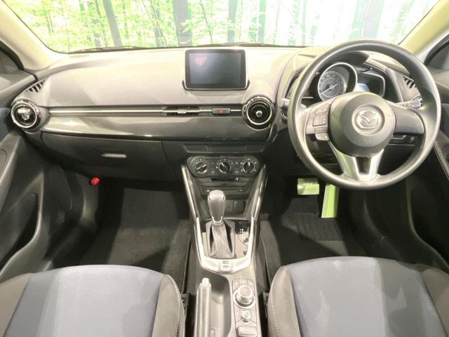 MAZDA DEMIO 2016 Image 31