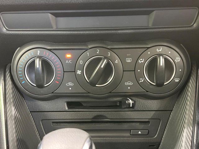 MAZDA DEMIO 2016 Image 31