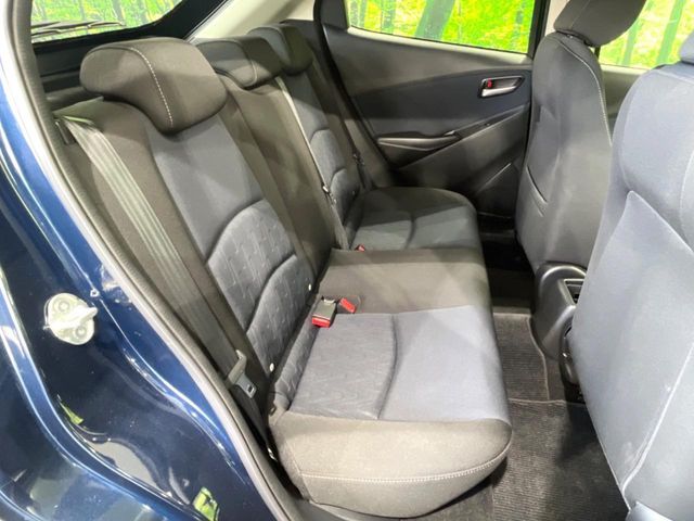 MAZDA DEMIO 2016 Image 31