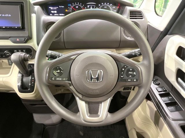 HONDA N BOX 2018 Image 31