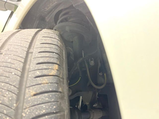 TOYOTA VOXY 2016 Image 31