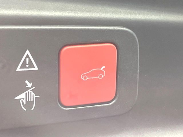 PEUGEOT 5008 2017 Image 31