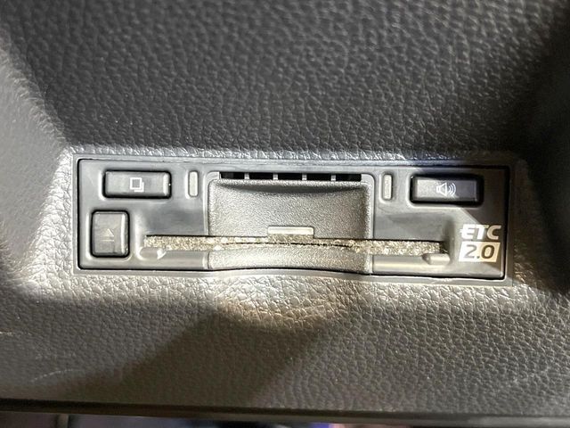 TOYOTA YARIS CROSS HYBRID 2025 Image 31