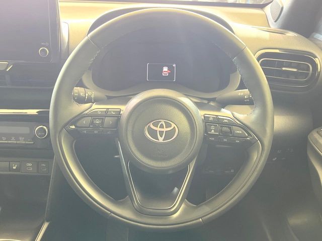 TOYOTA YARIS CROSS HYBRID 2025 Image 31