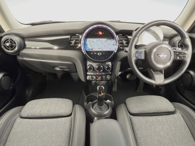 BMW MINI COOPER D 2021 Image 31