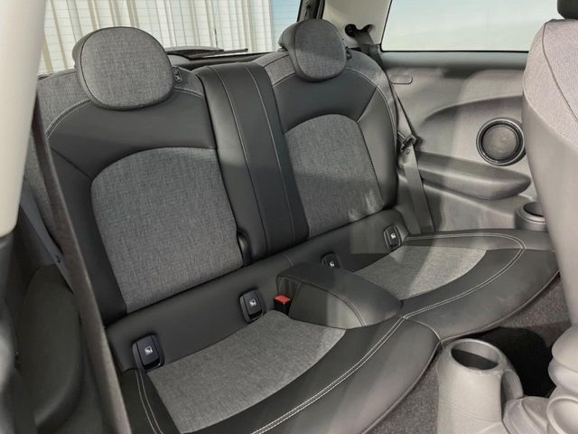 BMW MINI COOPER D 2021 Image 31