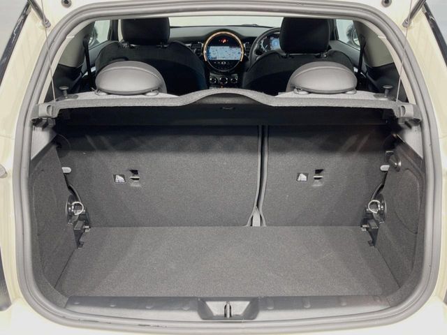 BMW MINI COOPER D 2021 Image 31