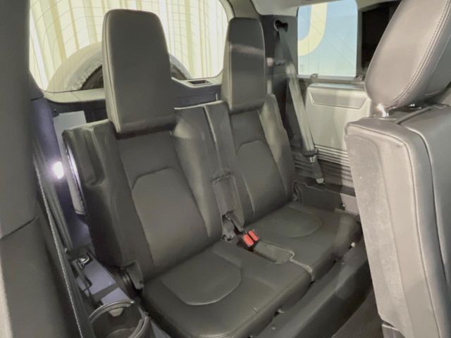 ROVER DEFENDER 2020 Image 31