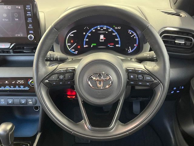 TOYOTA YARIS CROSS HYBRID 2023 Image 31