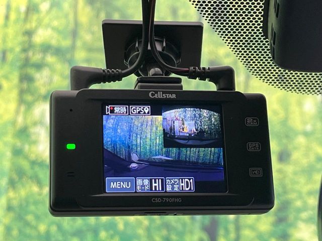 TOYOTA C-HR 2019 Image 31