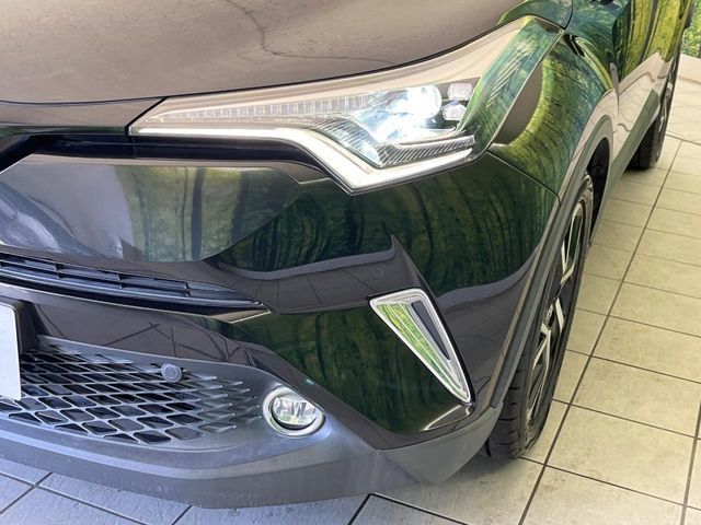 TOYOTA C-HR 2019 Image 31