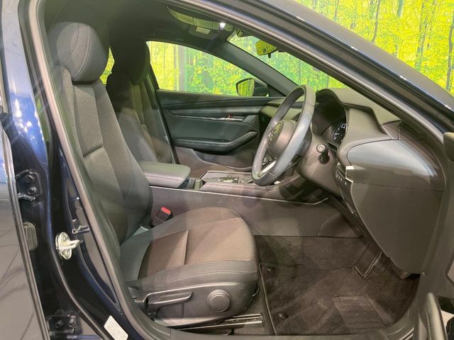 MAZDA 3 FASTBACK 2020 Image 31