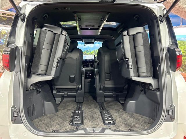 TOYOTA ALPHARD 2025 Image 31